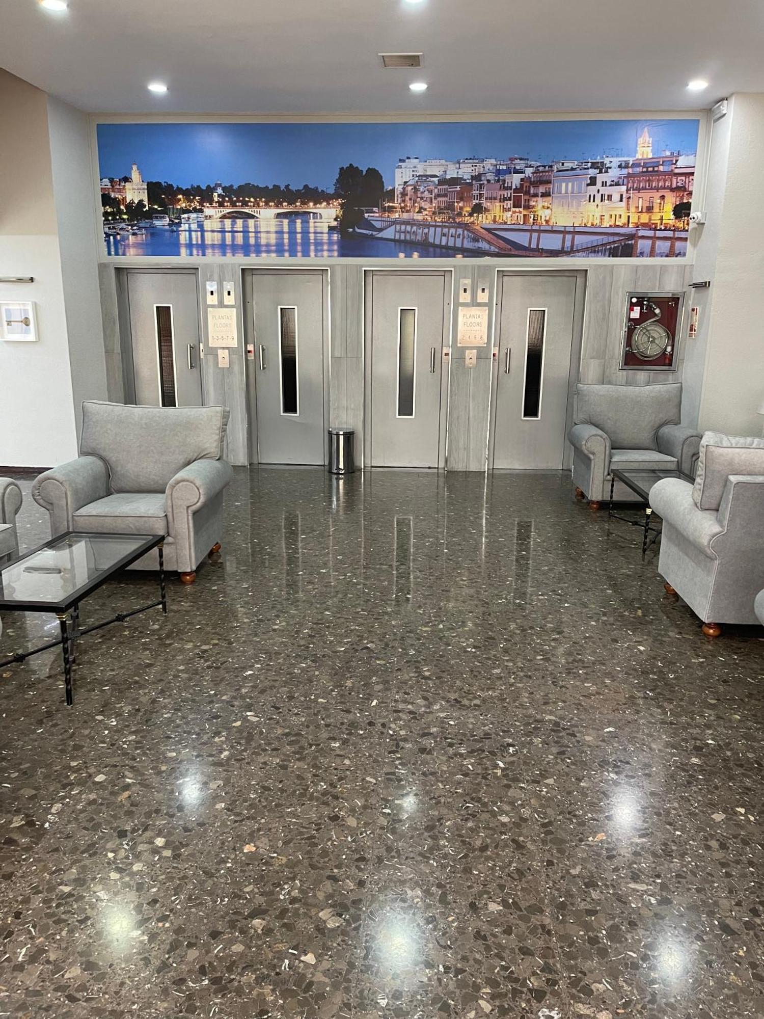Resitur Luxury Apartment 113 Sevilla Buitenkant foto